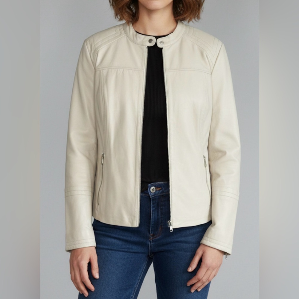 Danier Genuine Leather Moto Jacket | Cream Ivory Cafe Racer | Size M